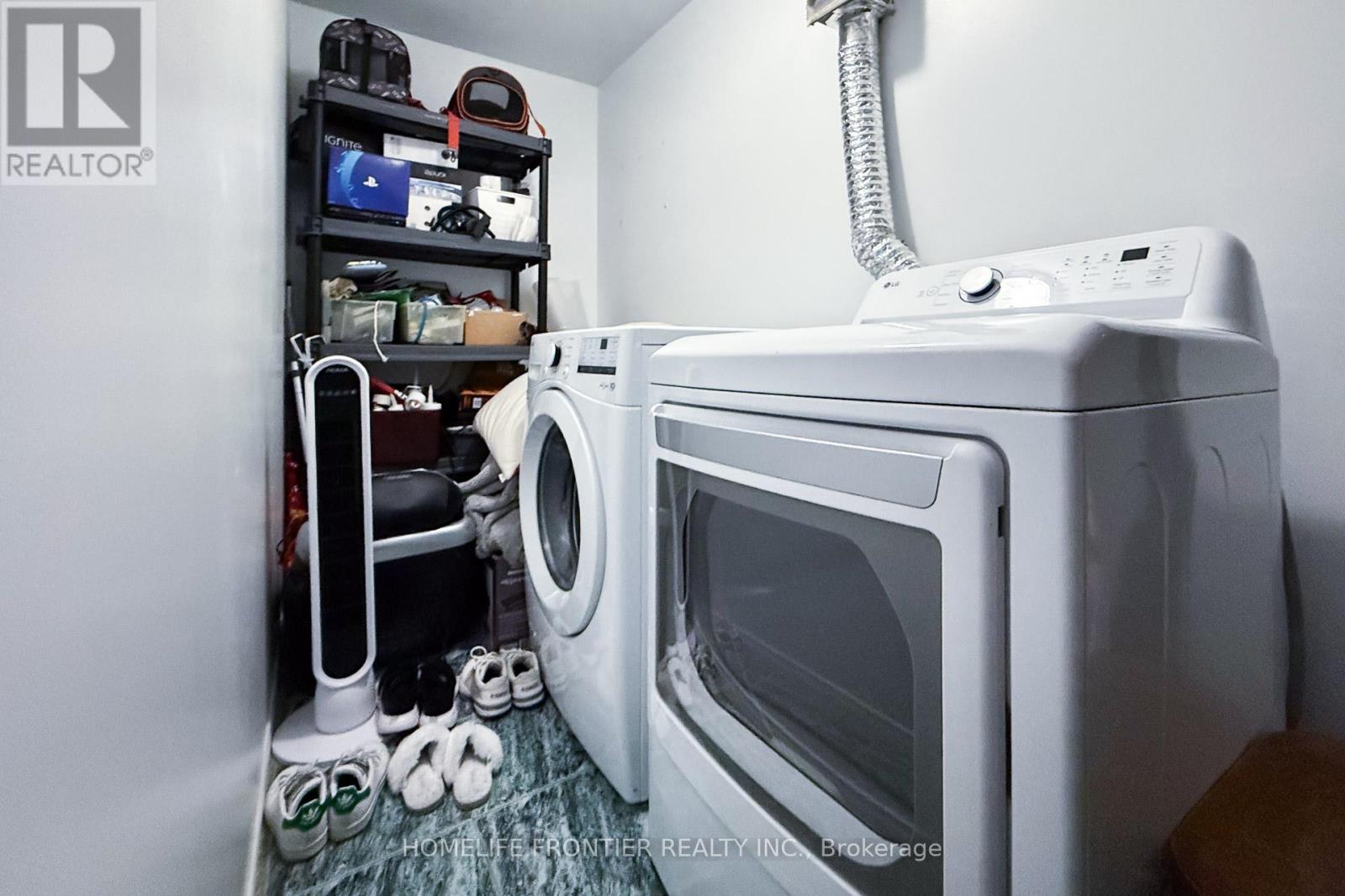 814 - 75 Weldrick Road E, Richmond Hill, Ontario  L4C 0H9 - Photo 15 - N12881492