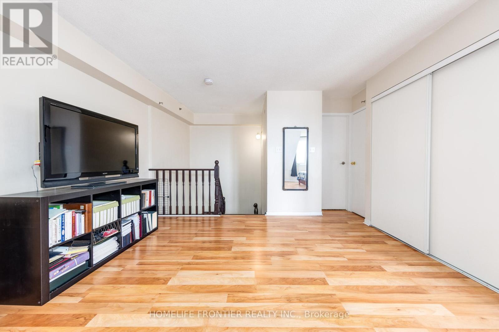 814 - 75 Weldrick Road E, Richmond Hill, Ontario  L4C 0H9 - Photo 25 - N12881492