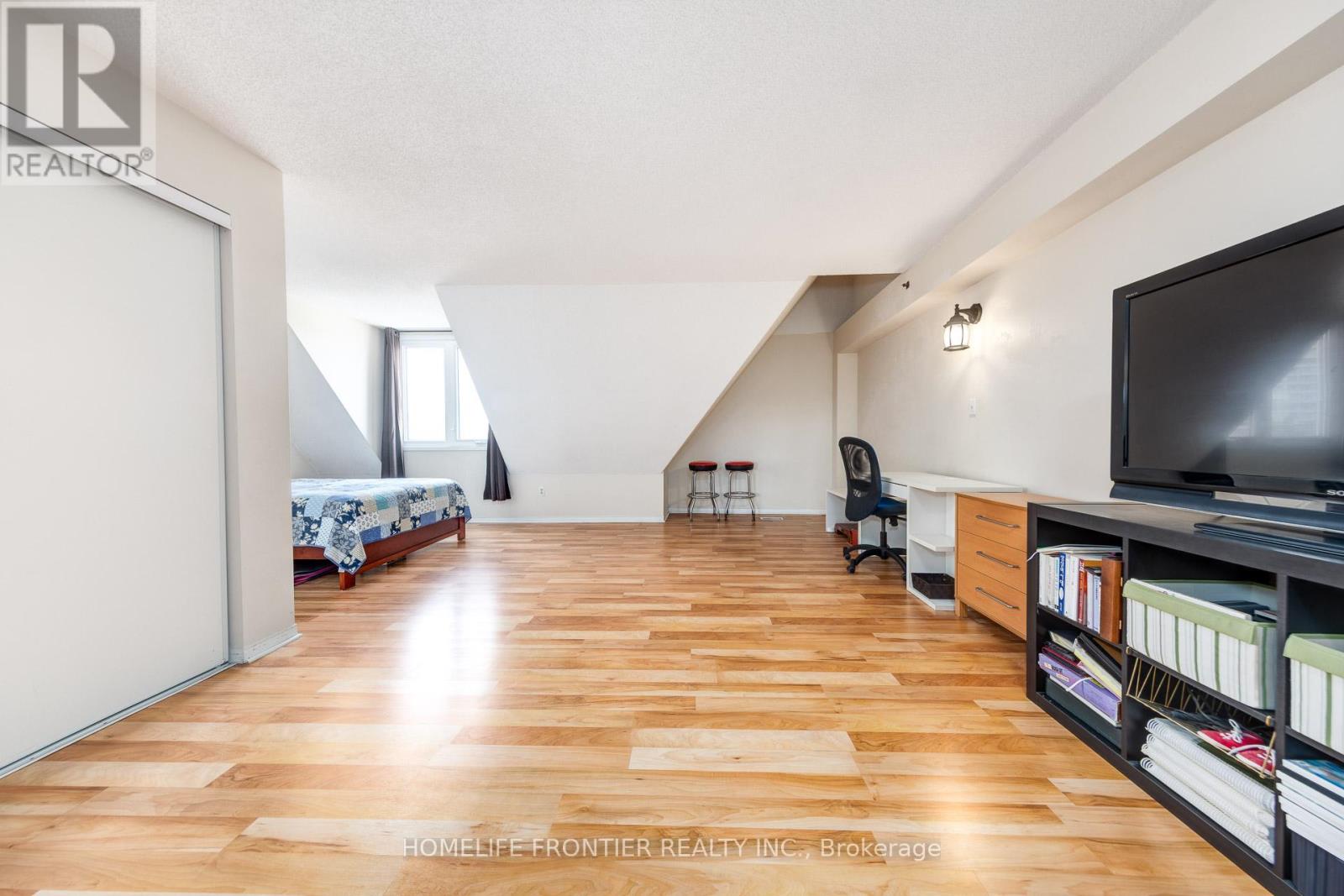 814 - 75 Weldrick Road E, Richmond Hill, Ontario  L4C 0H9 - Photo 26 - N12881492