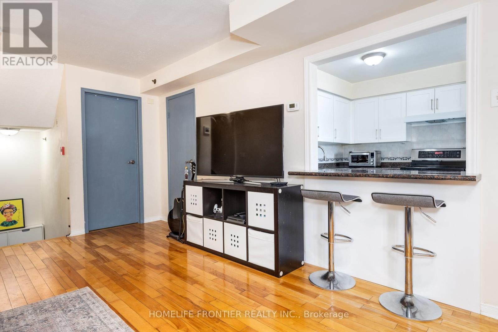 814 - 75 Weldrick Road E, Richmond Hill, Ontario  L4C 0H9 - Photo 9 - N12881492