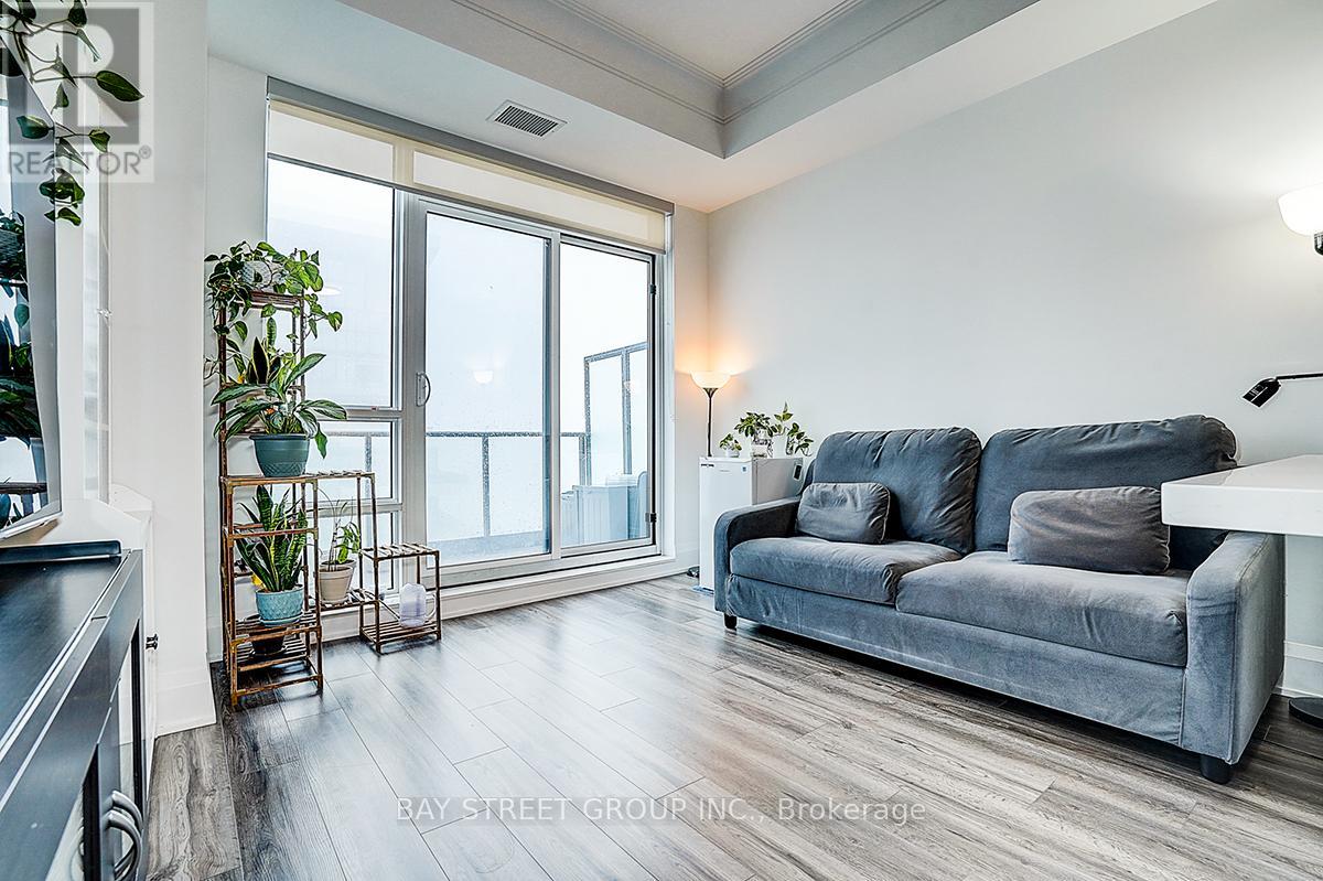 3703 - 12 Gandhi Lane, Markham, Ontario  L3T 0G8 - Photo 10 - N12881502