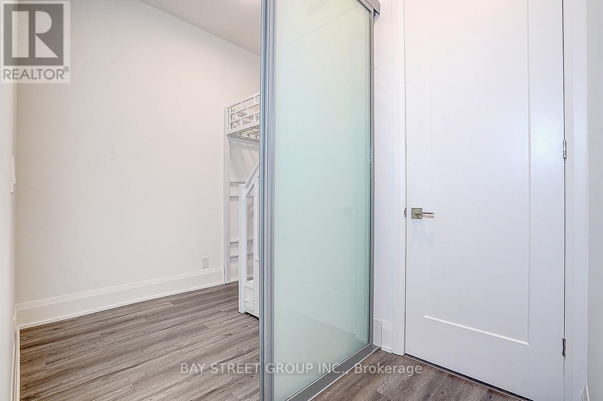 3703 - 12 Gandhi Lane, Markham, Ontario  L3T 0G8 - Photo 15 - N12881502