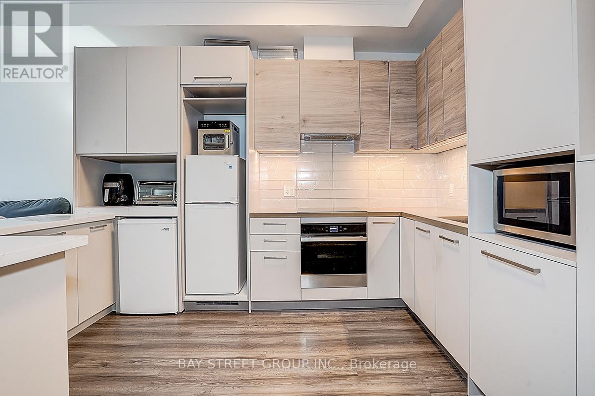 3703 - 12 Gandhi Lane, Markham, Ontario  L3T 0G8 - Photo 6 - N12881502