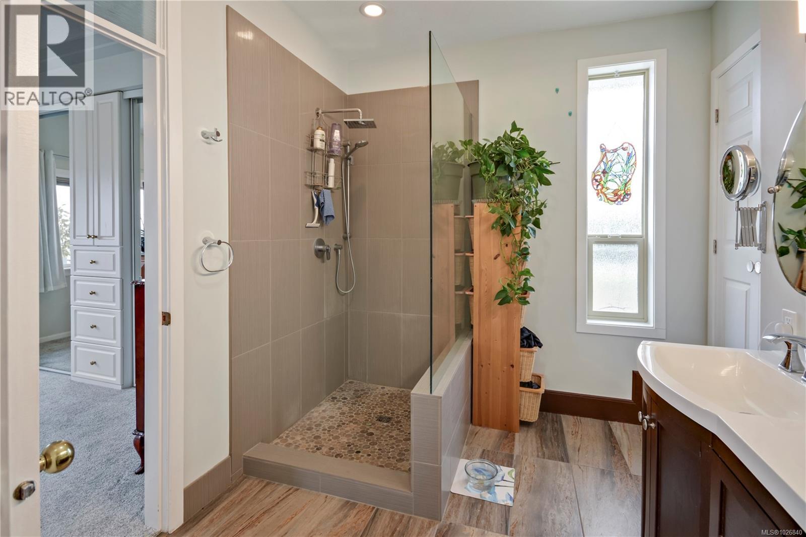 7200 Lancrest Terr, Lantzville, British Columbia  V0R 2H0 - Photo 24 - 1026840