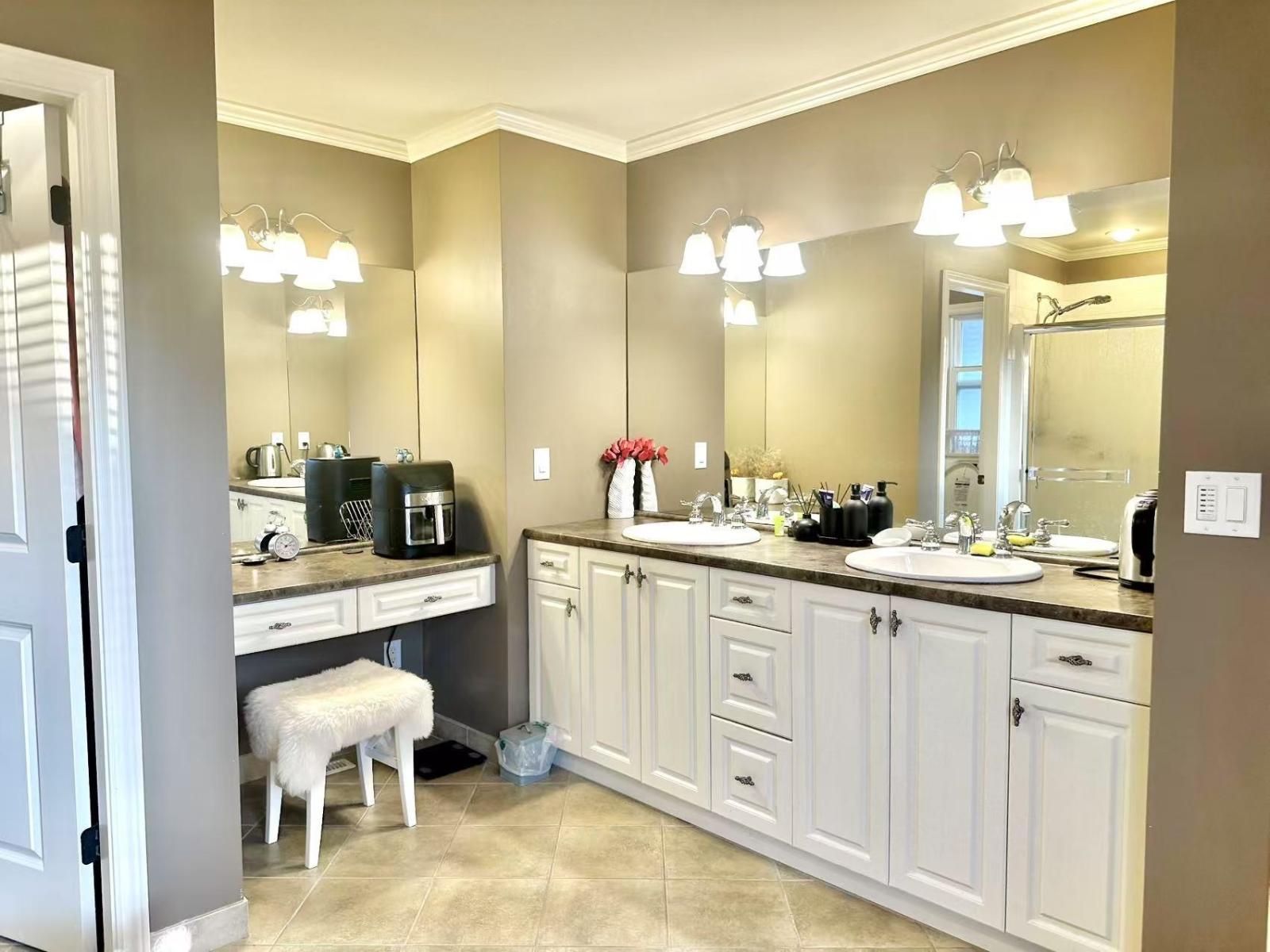 7227 199a Street, Langley, British Columbia  V2Y 3J2 - Photo 10 - R3099563