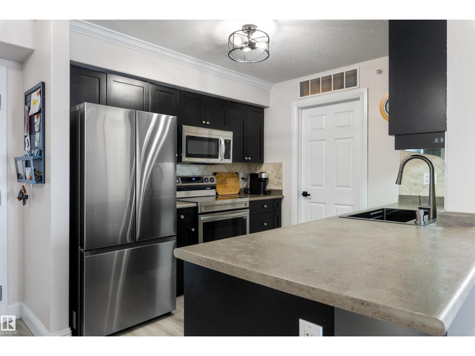 #415 14608 125 St Nw, Edmonton, Alberta  T5X 0B5 - Photo 9 - E4477408