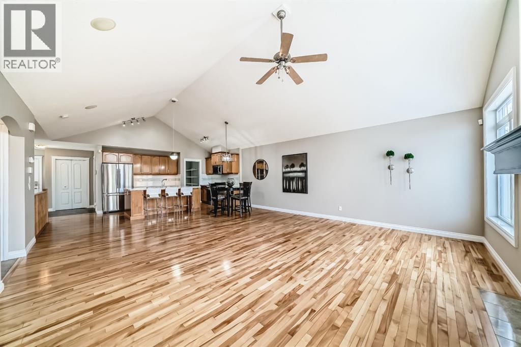 47 Sheep River View, Okotoks, Alberta  T1S 2G6 - Photo 15 - A2292775