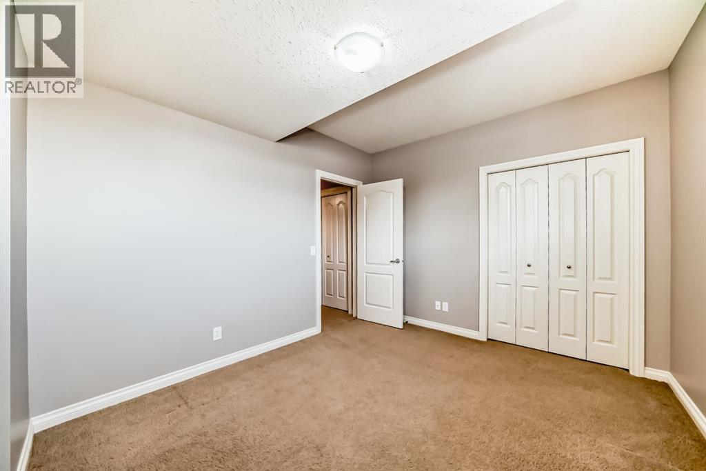 47 Sheep River View, Okotoks, Alberta  T1S 2G6 - Photo 38 - A2292775