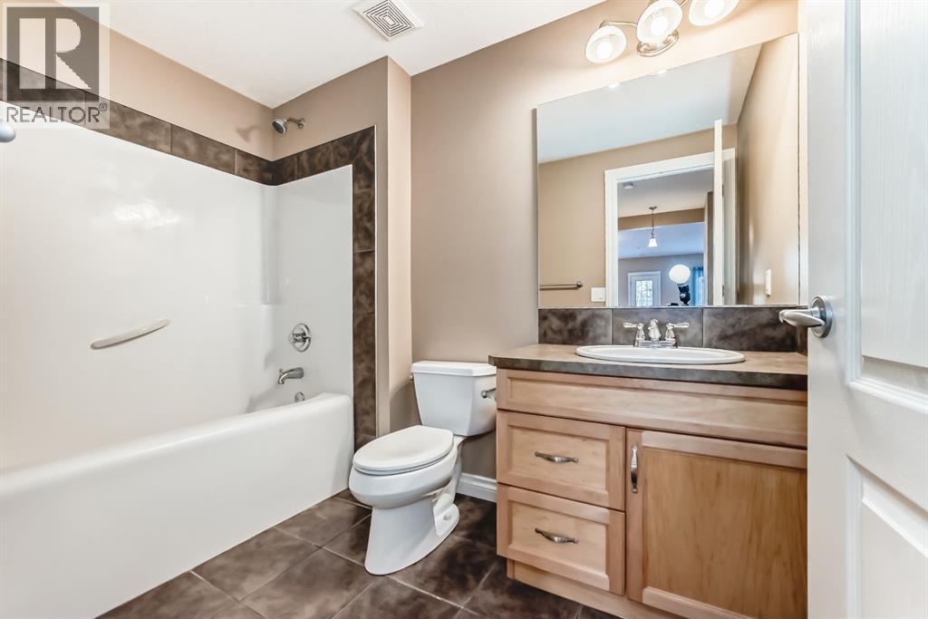 47 Sheep River View, Okotoks, Alberta  T1S 2G6 - Photo 39 - A2292775