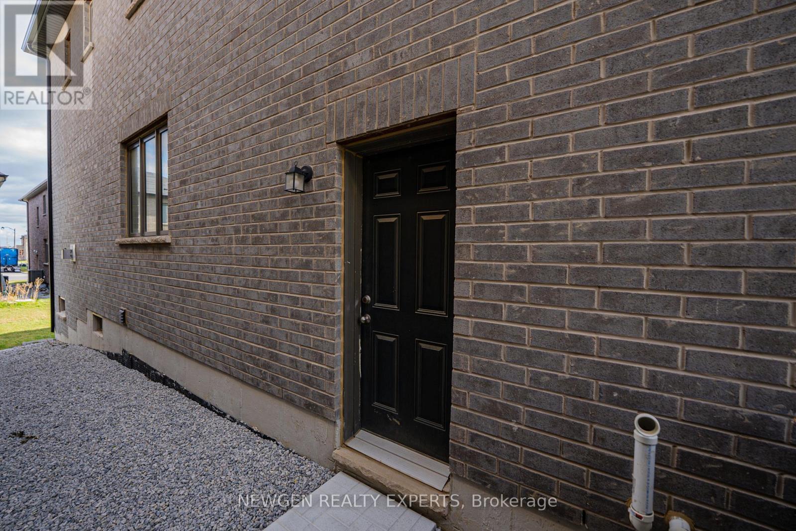 53 Lipscott Drive, Caledon, Ontario  L7C 4K1 - Photo 47 - W12881448