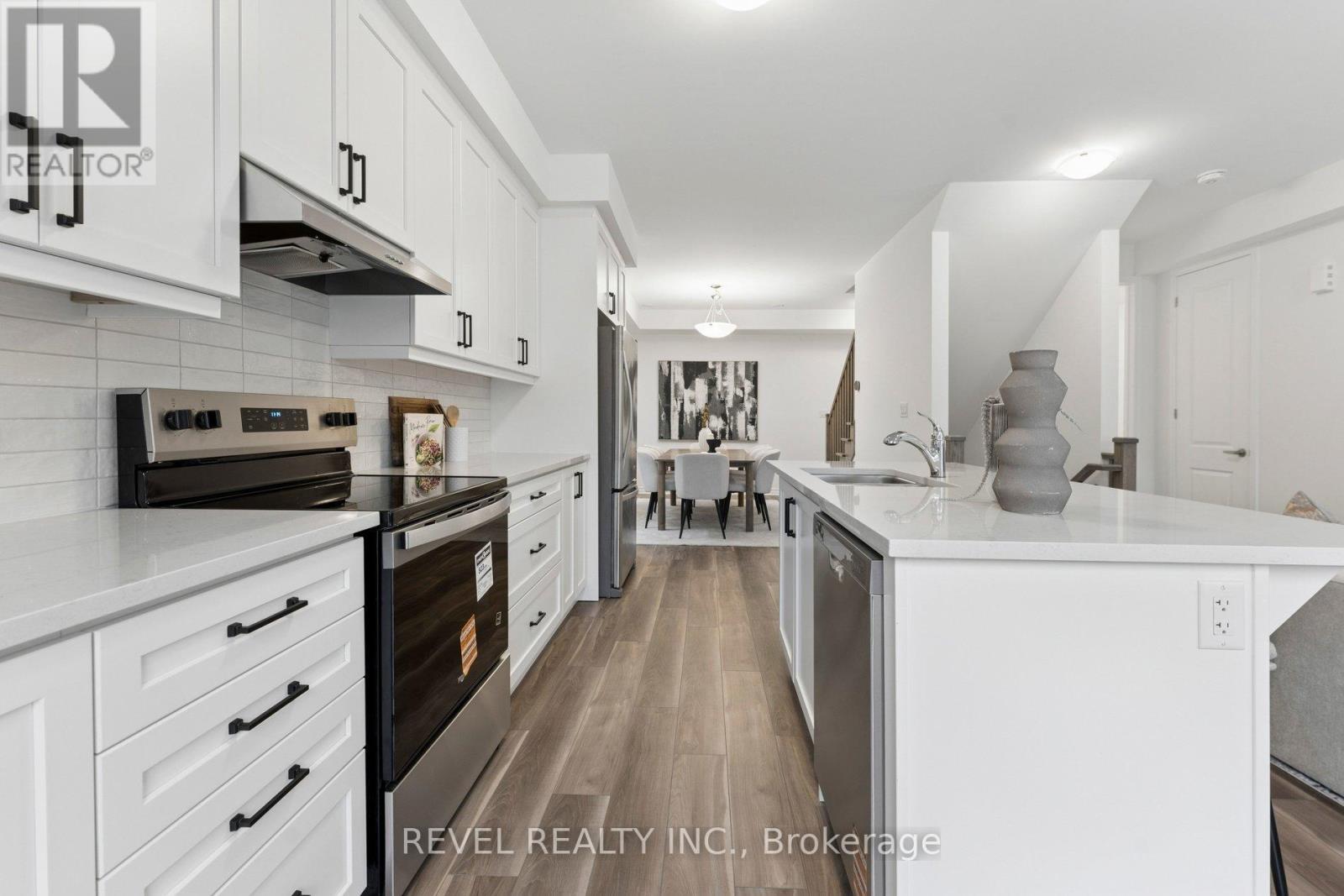 41 Vimy Ridge Road, Brampton (Northwest Brampton), Ontario  L7A 5M6 - Photo 13 - W12881494