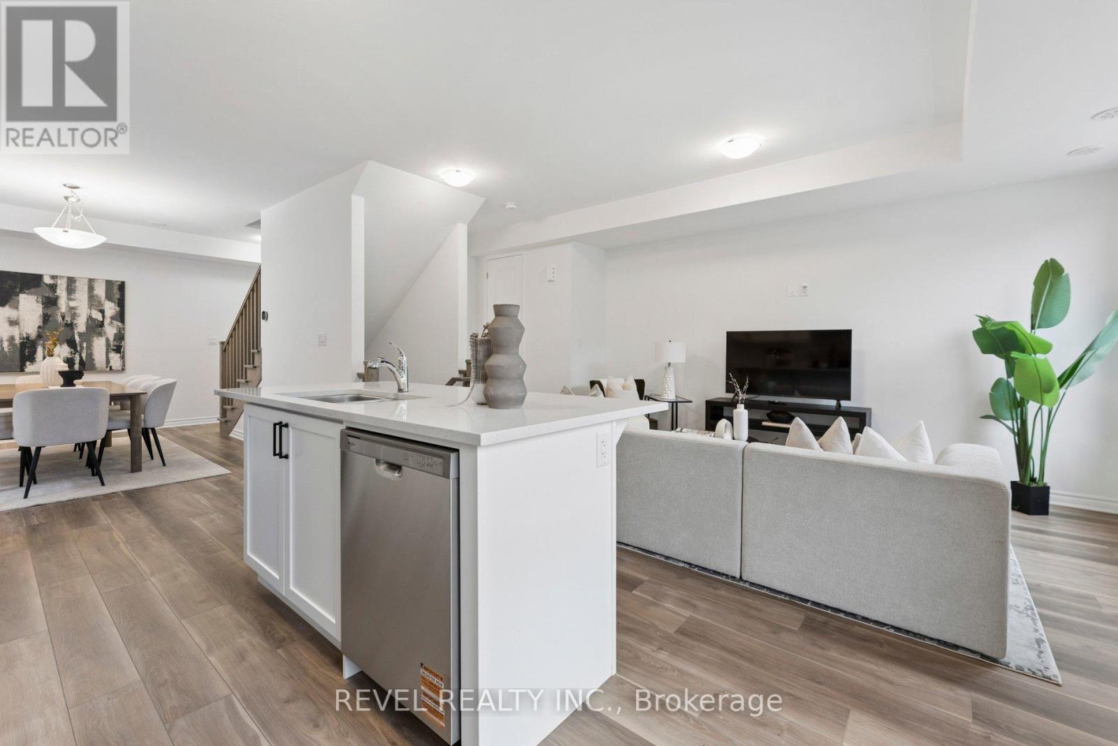 41 Vimy Ridge Road, Brampton (Northwest Brampton), Ontario  L7A 5M6 - Photo 14 - W12881494