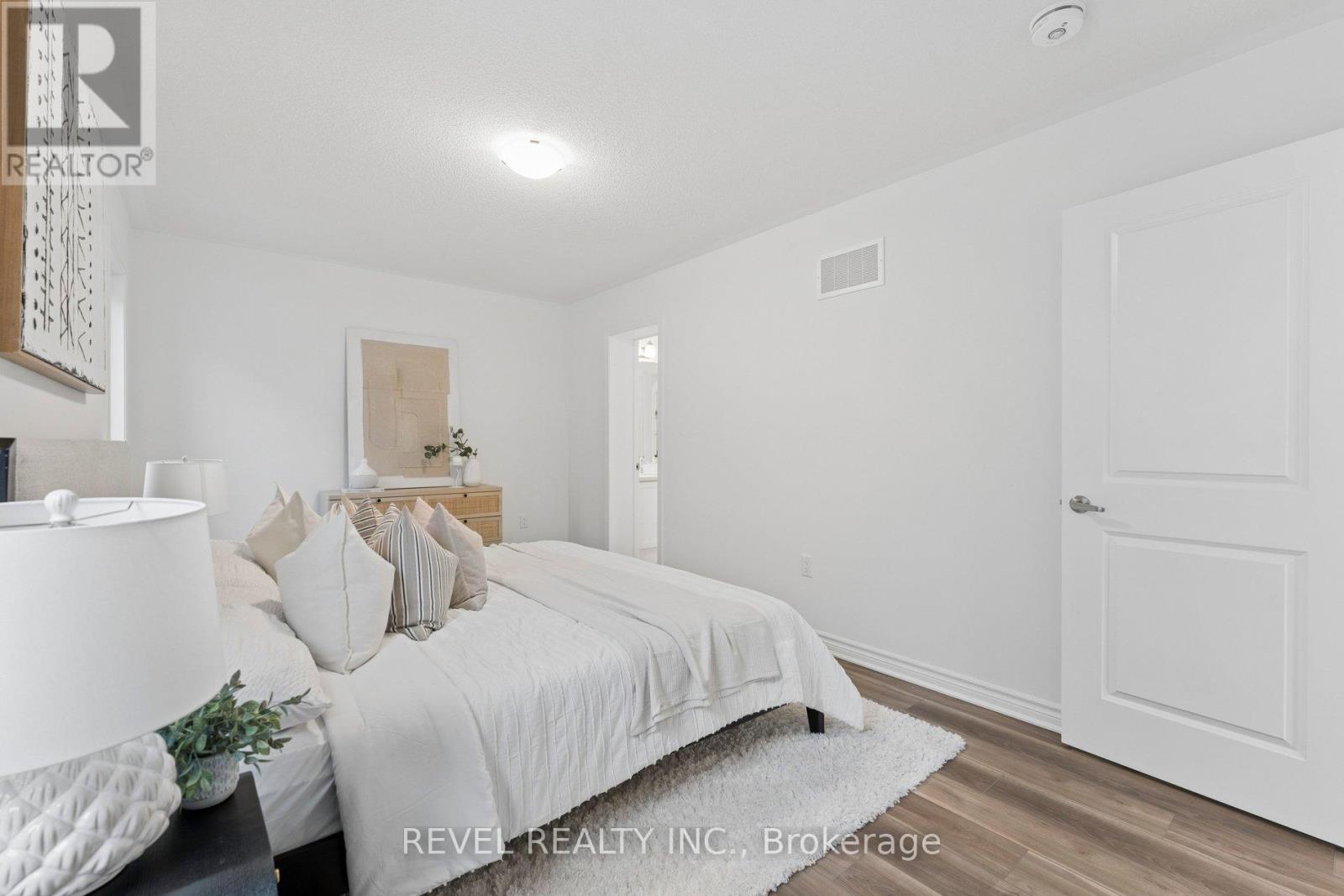 41 Vimy Ridge Road, Brampton (Northwest Brampton), Ontario  L7A 5M6 - Photo 24 - W12881494