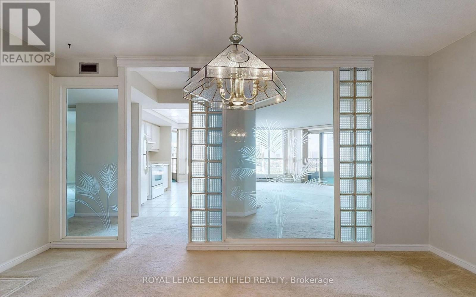 1707 - 55 Kingsbridge Garden Circle, Mississauga, Ontario  L5R 1Y1 - Photo 14 - W12881508