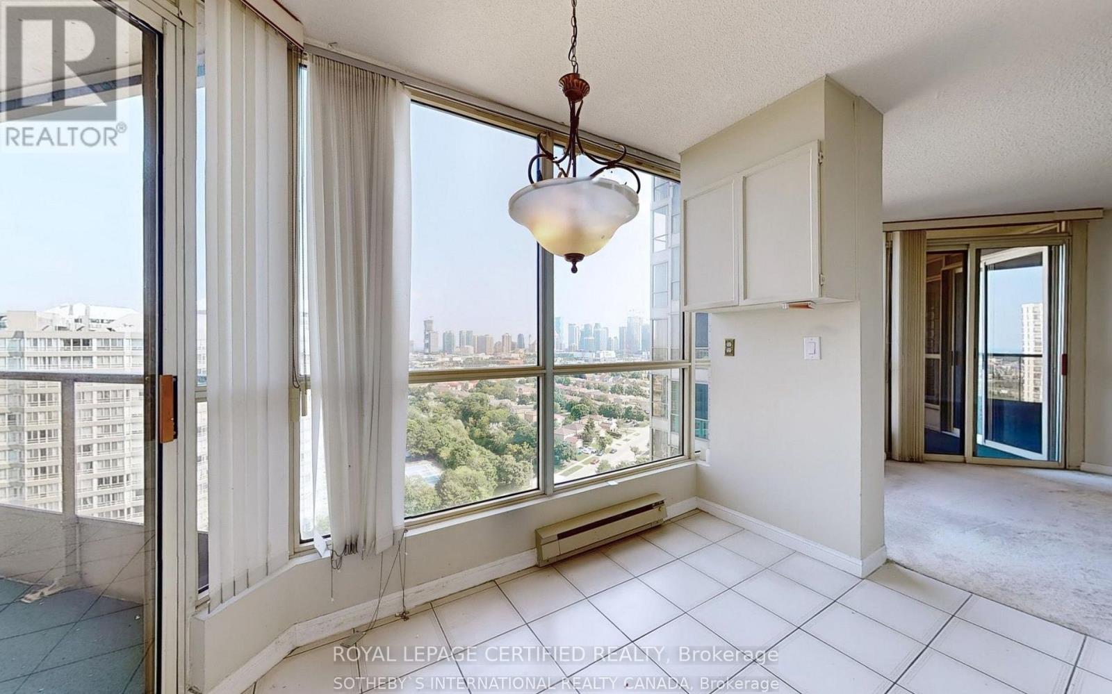 1707 - 55 Kingsbridge Garden Circle, Mississauga, Ontario  L5R 1Y1 - Photo 17 - W12881508