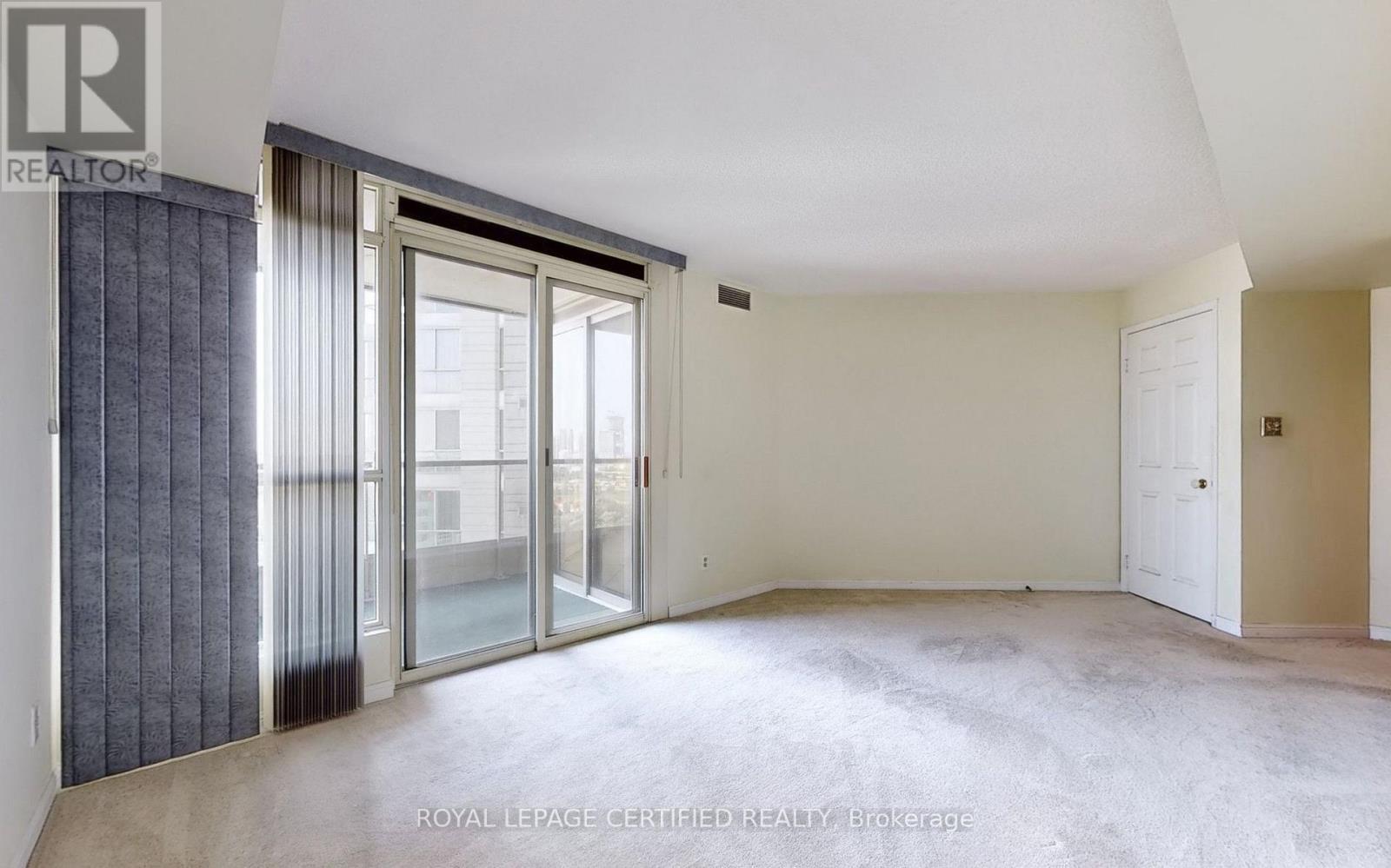 1707 - 55 Kingsbridge Garden Circle, Mississauga, Ontario  L5R 1Y1 - Photo 18 - W12881508