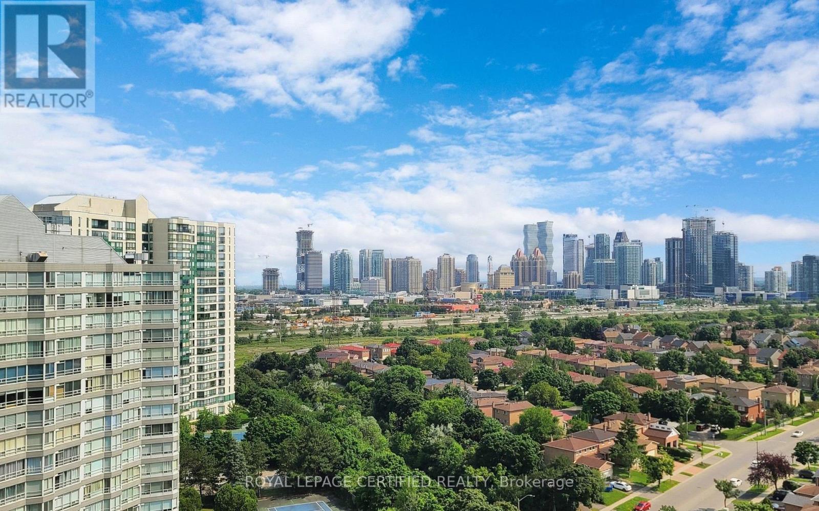 1707 - 55 Kingsbridge Garden Circle, Mississauga, Ontario  L5R 1Y1 - Photo 4 - W12881508