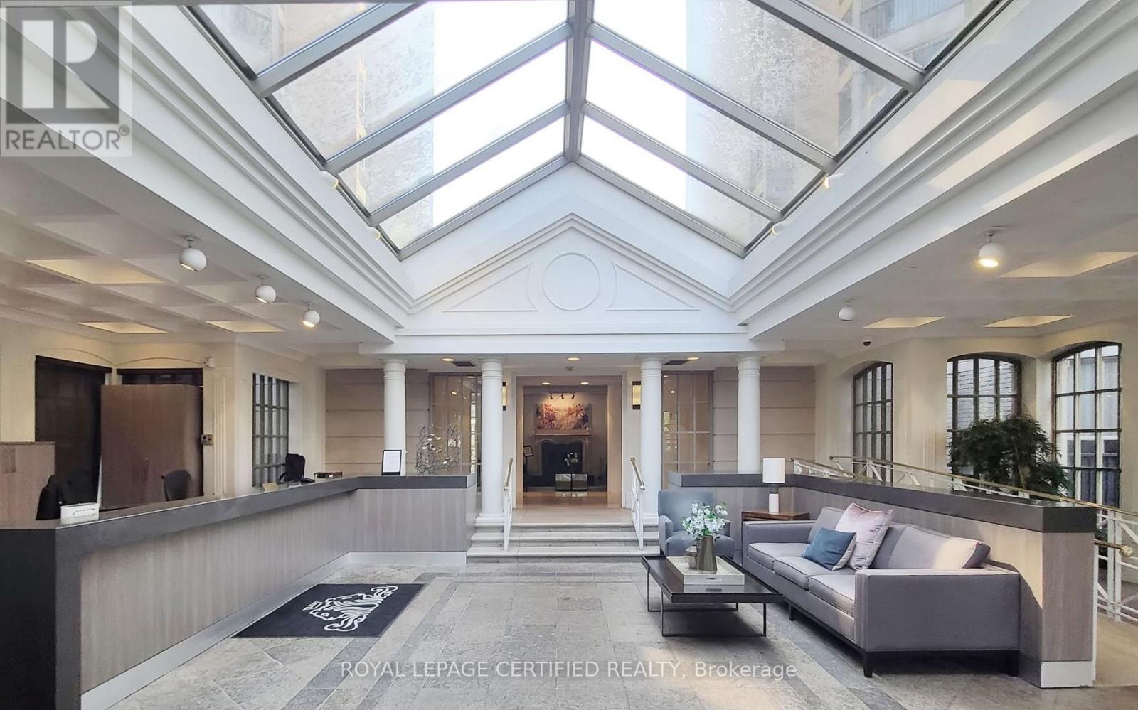 1707 - 55 Kingsbridge Garden Circle, Mississauga, Ontario  L5R 1Y1 - Photo 7 - W12881508