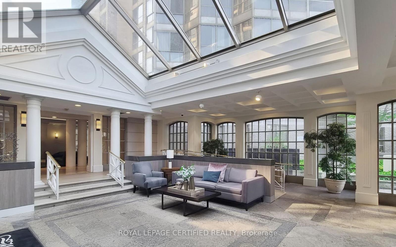 1707 - 55 Kingsbridge Garden Circle, Mississauga, Ontario  L5R 1Y1 - Photo 8 - W12881508