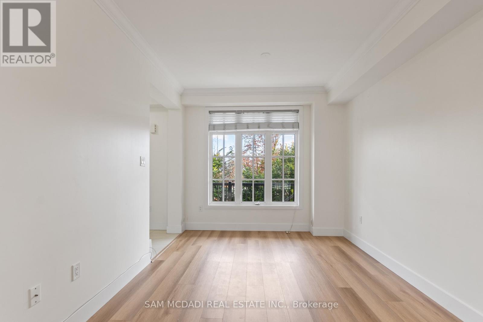 23 - 3083 Cawthra Road, Mississauga, Ontario  L5A 2X4 - Photo 11 - W12881528