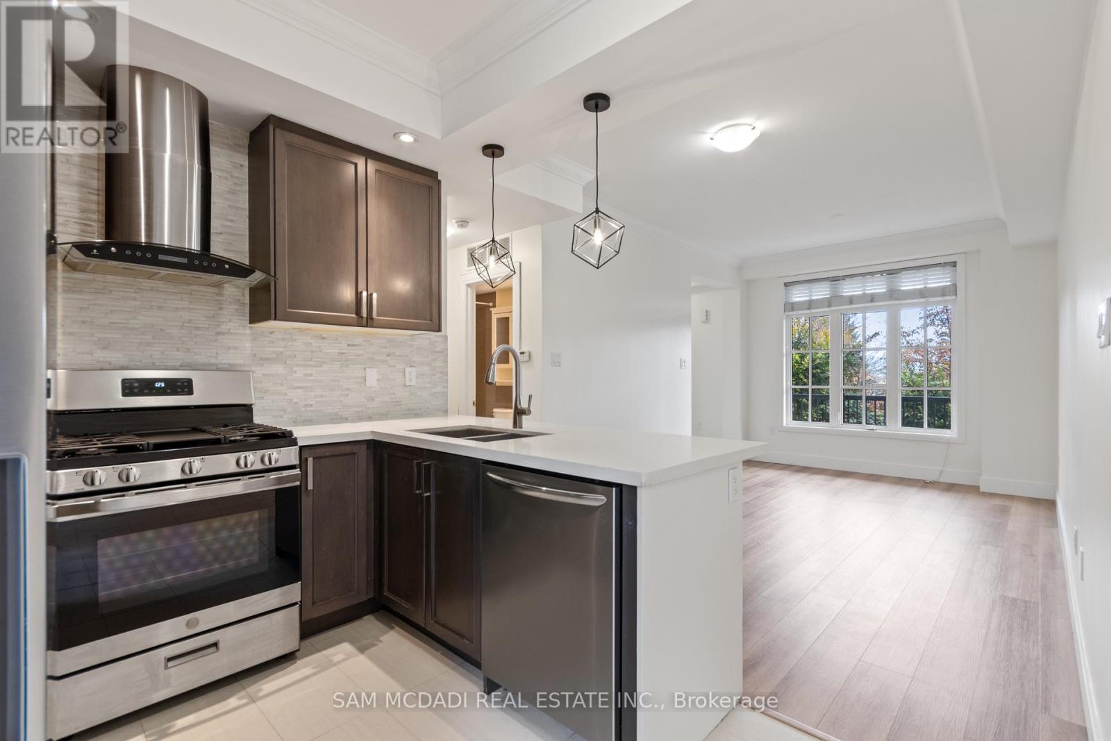 23 - 3083 Cawthra Road, Mississauga, Ontario  L5A 2X4 - Photo 14 - W12881528