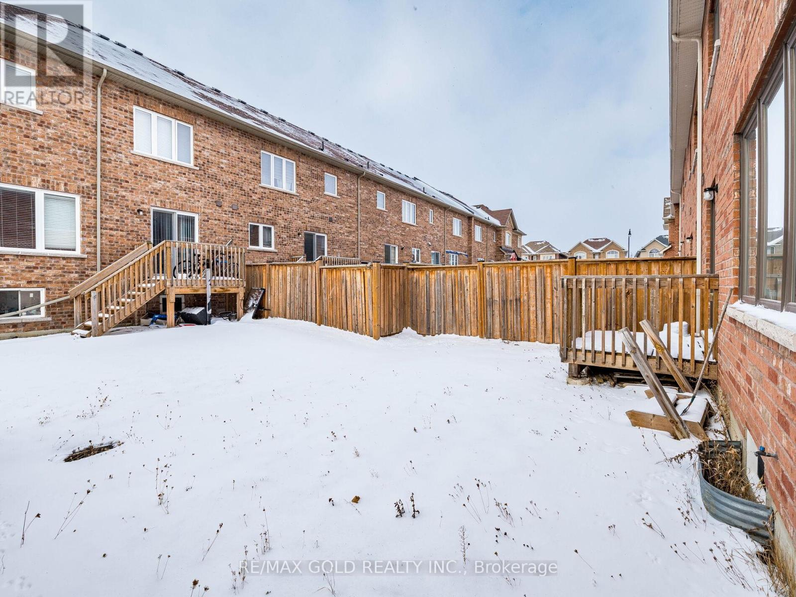 12 Hines Street, Brampton (Northwest Brampton), Ontario  L7A 4X5 - Photo 33 - W12881544