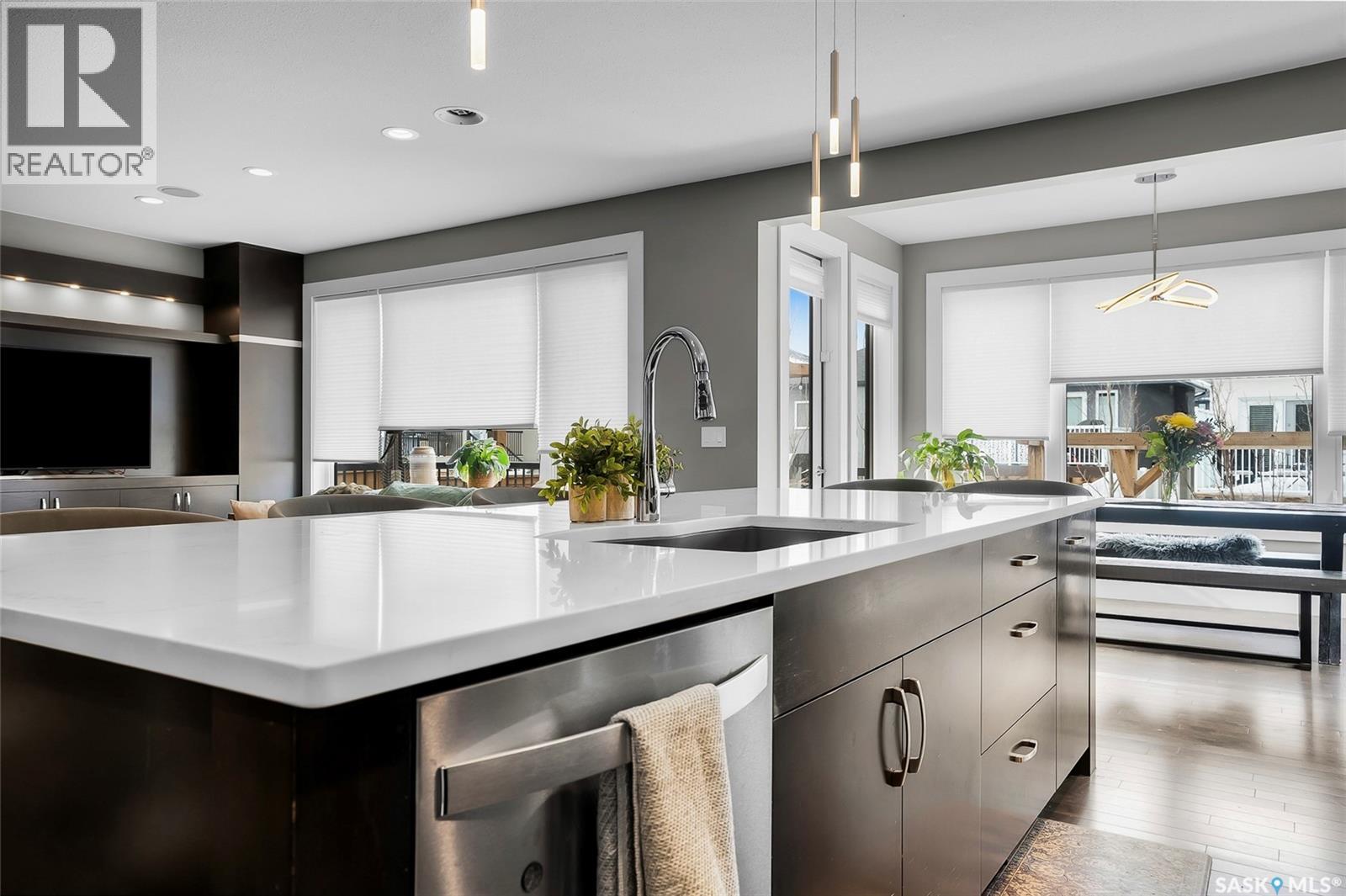 163 Schumacher Bay, Saskatoon, Saskatchewan  S7V 0H7 - Photo 10 - SK030396