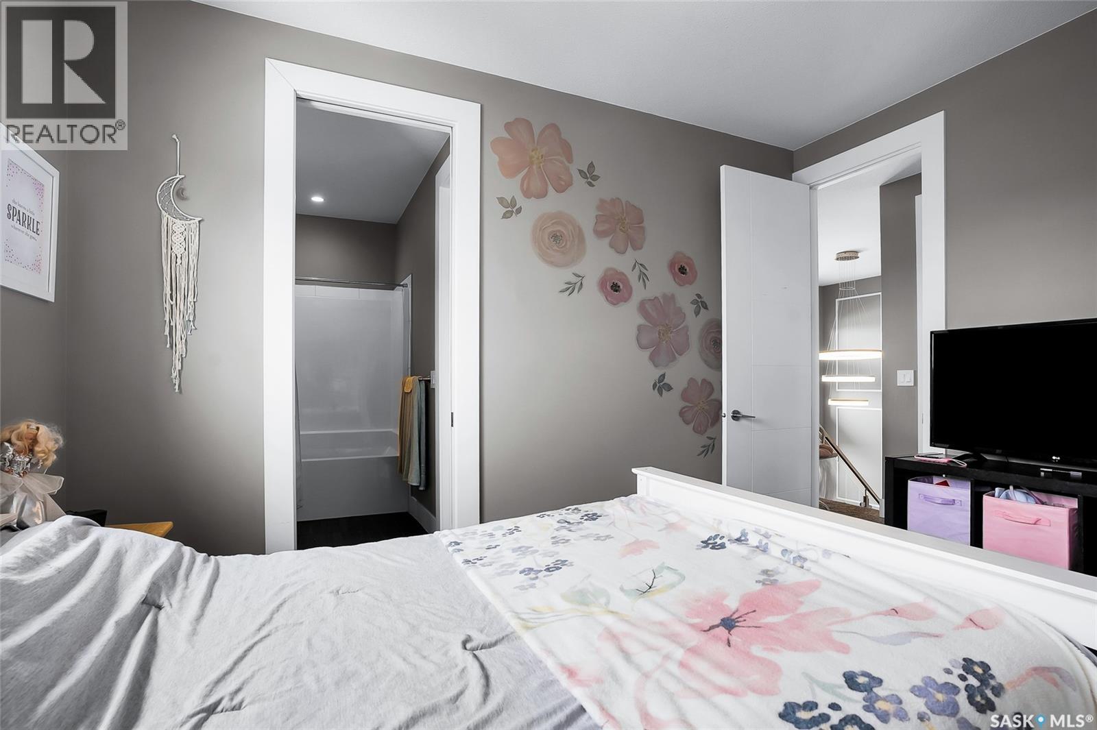 163 Schumacher Bay, Saskatoon, Saskatchewan  S7V 0H7 - Photo 27 - SK030396