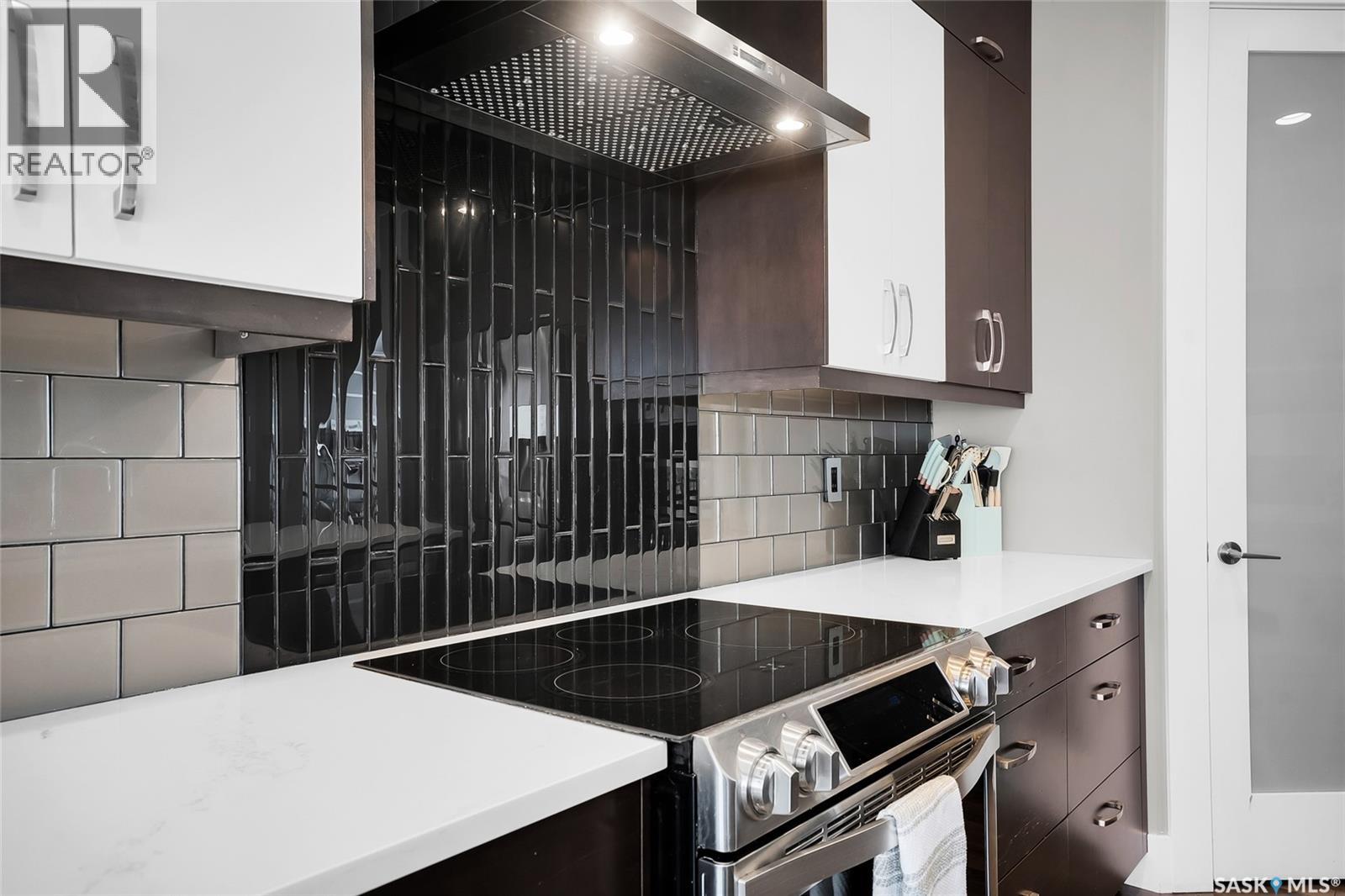 163 Schumacher Bay, Saskatoon, Saskatchewan  S7V 0H7 - Photo 9 - SK030396