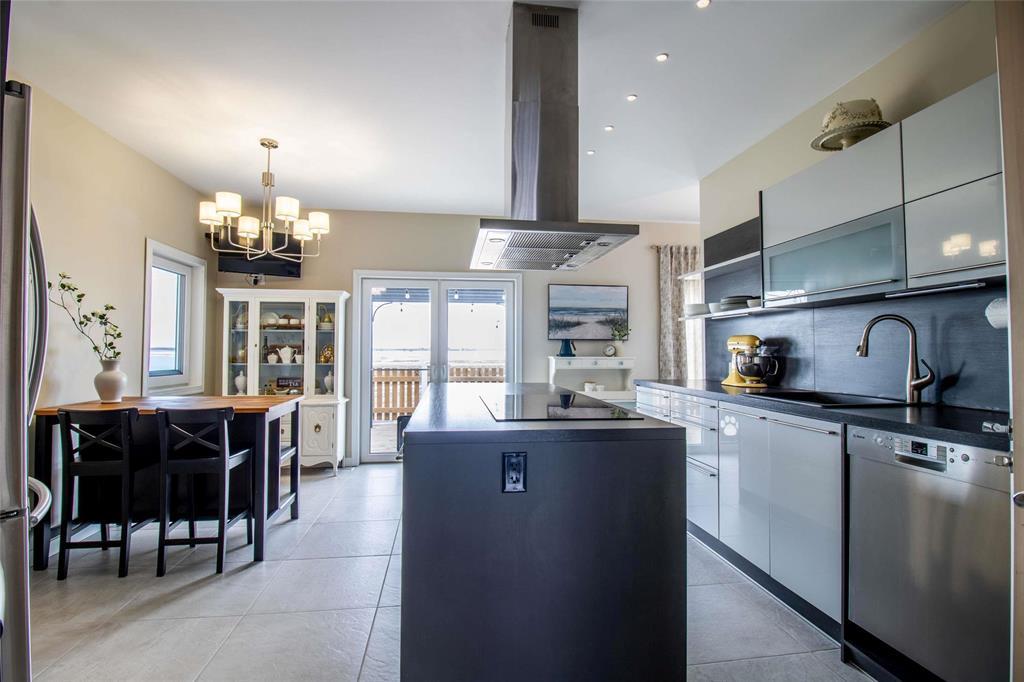 134 Carleton Drive, Steinbach, Manitoba  R5G 0W4 - Photo 10 - 202604599