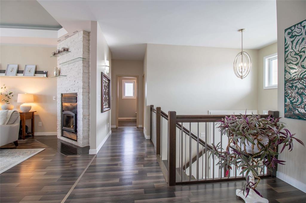 134 Carleton Drive, Steinbach, Manitoba  R5G 0W4 - Photo 19 - 202604599