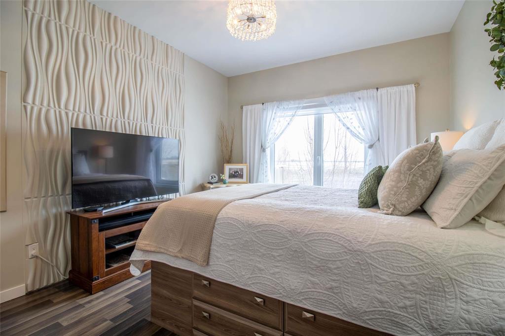 134 Carleton Drive, Steinbach, Manitoba  R5G 0W4 - Photo 21 - 202604599