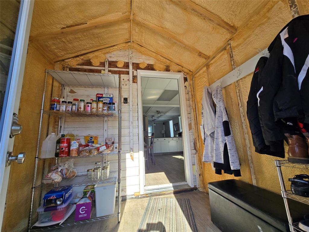 4 Tamarac Street, Pine Falls, Manitoba  R0E 1M0 - Photo 13 - 202604607