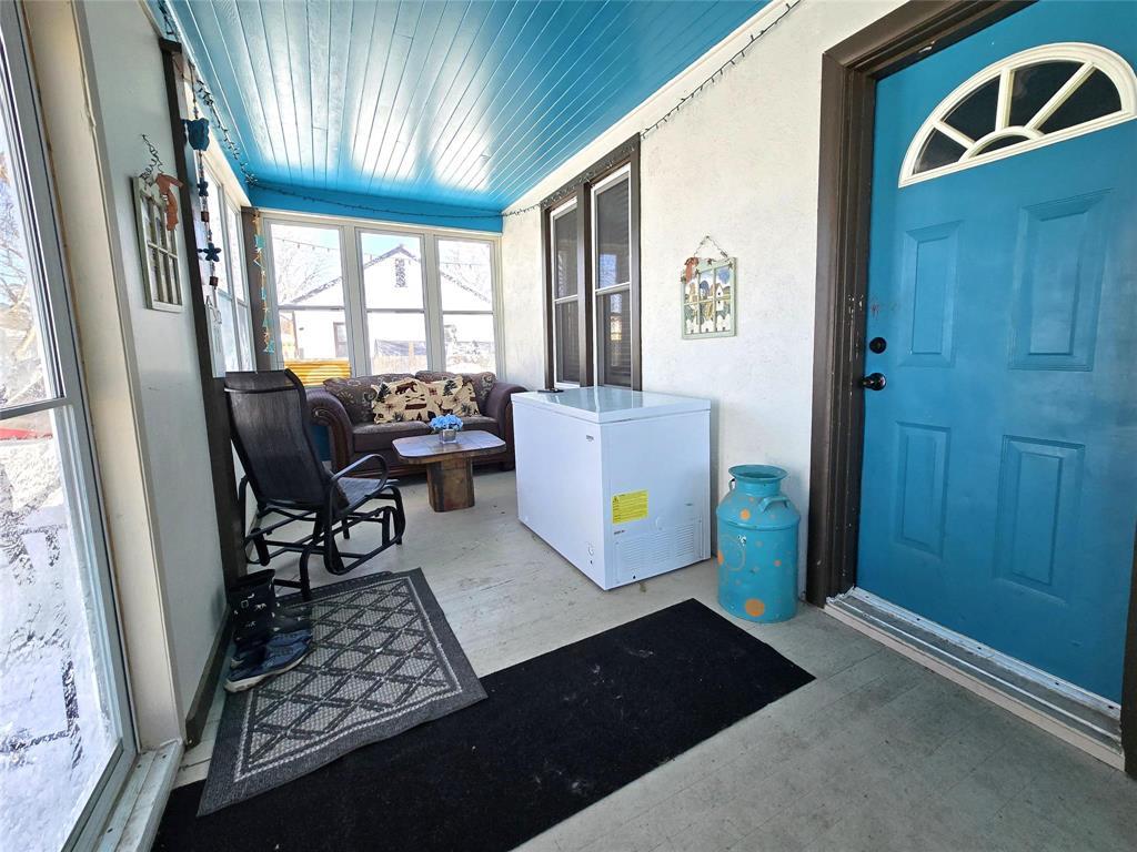 4 Tamarac Street, Pine Falls, Manitoba  R0E 1M0 - Photo 2 - 202604607