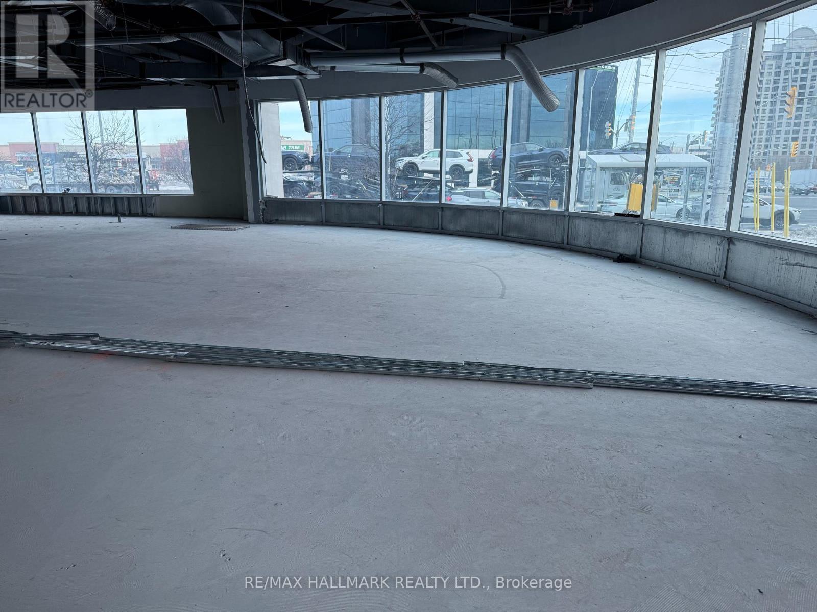 Unit 110, Unit 111 & 112 - 9100 Jane Street, Vaughan (Concord), Ontario  L4K 0A4 - Photo 4 - N12857654