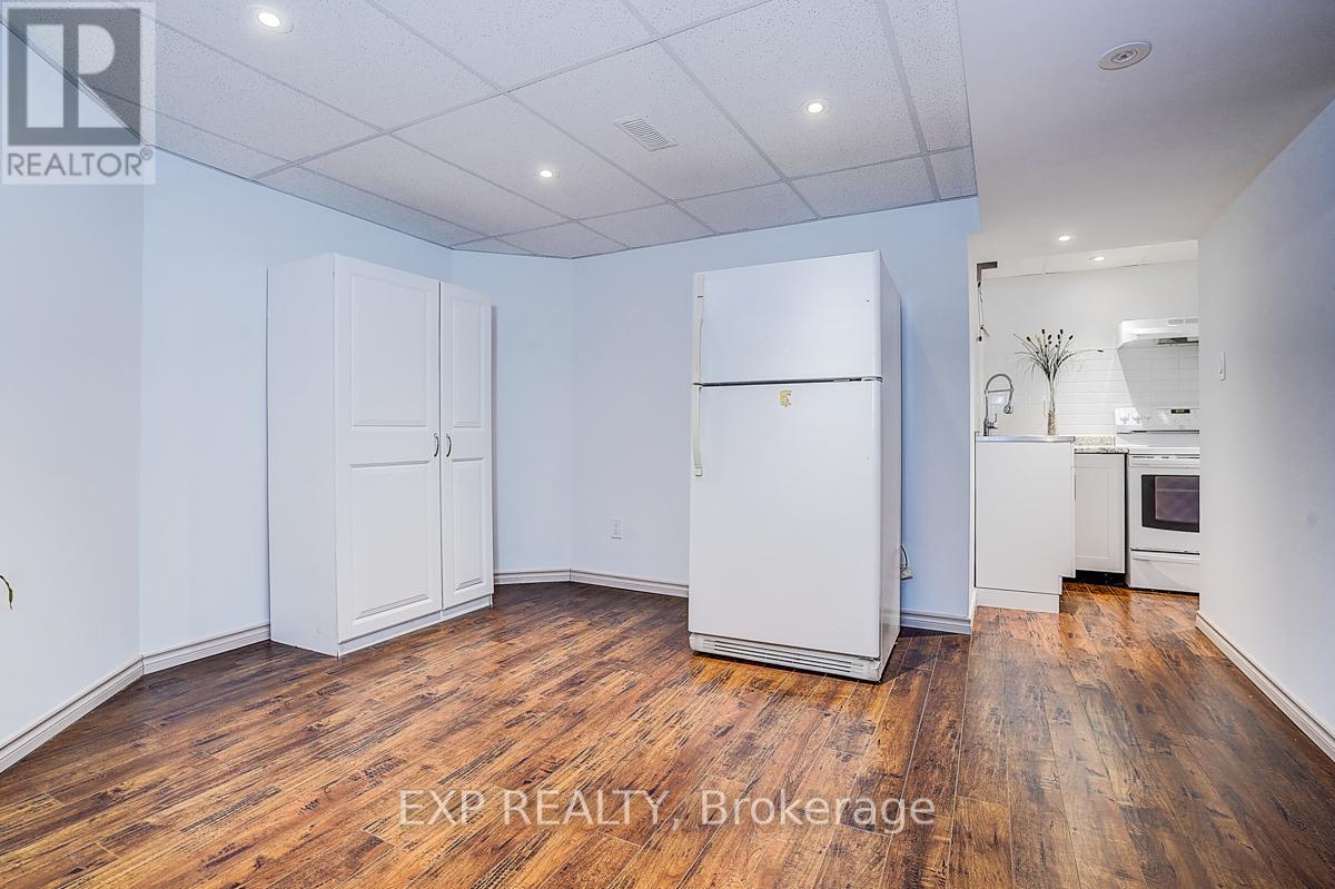 14 Prince Drive, Bradford West Gwillimbury, Ontario  L3Z 3B7 - Photo 27 - N12880454