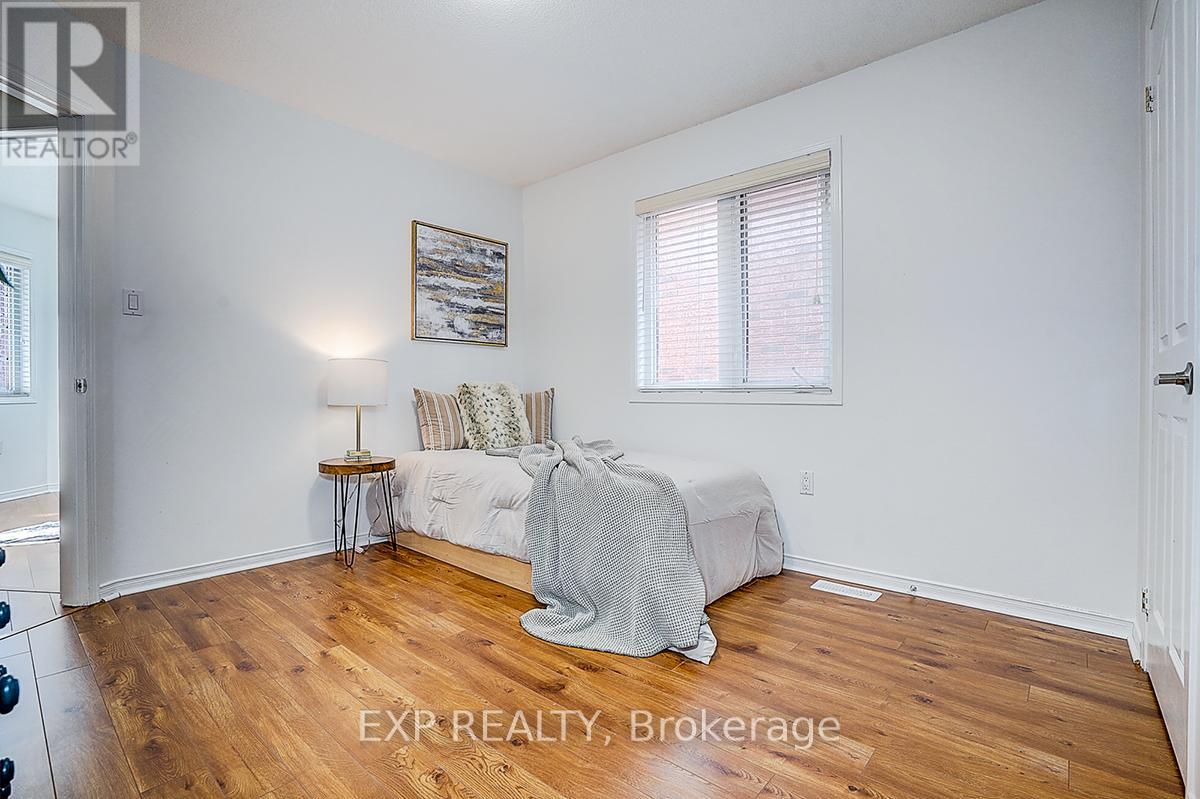 14 Prince Drive, Bradford West Gwillimbury, Ontario  L3Z 3B7 - Photo 20 - N12880454