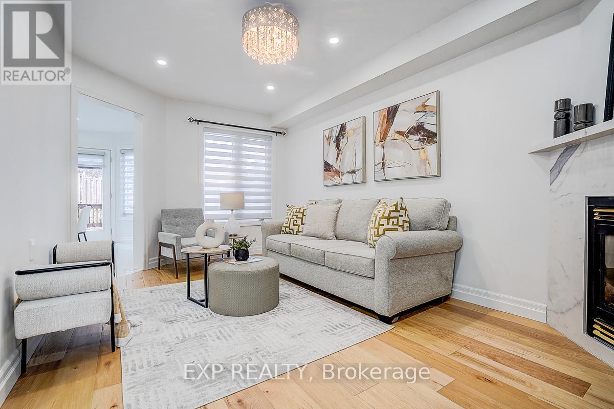 14 Prince Drive, Bradford West Gwillimbury, Ontario  L3Z 3B7 - Photo 10 - N12880454