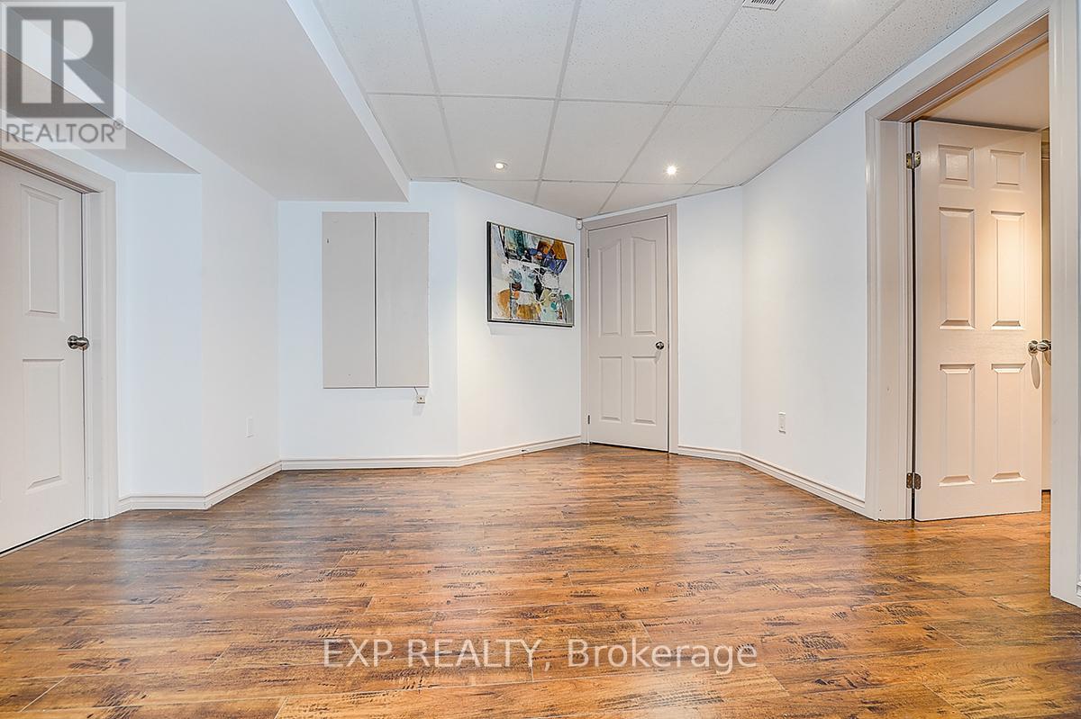 14 Prince Drive, Bradford West Gwillimbury, Ontario  L3Z 3B7 - Photo 25 - N12880454