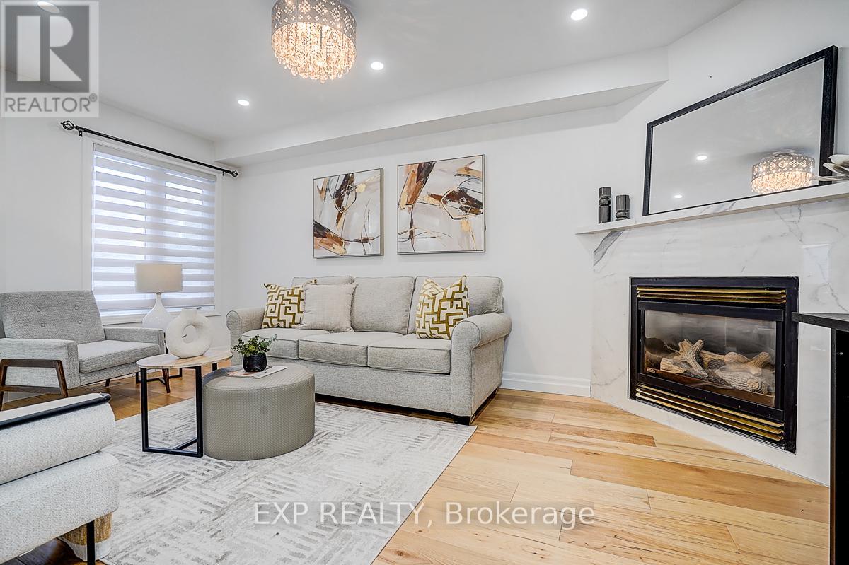 14 Prince Drive, Bradford West Gwillimbury, Ontario  L3Z 3B7 - Photo 11 - N12880454