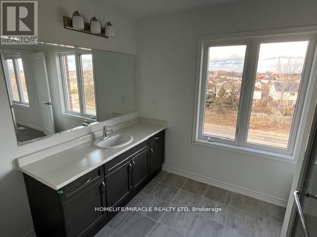 71 Histand Trail, Kitchener, Ontario  N2R 0S2 - Photo 18 - X12881434