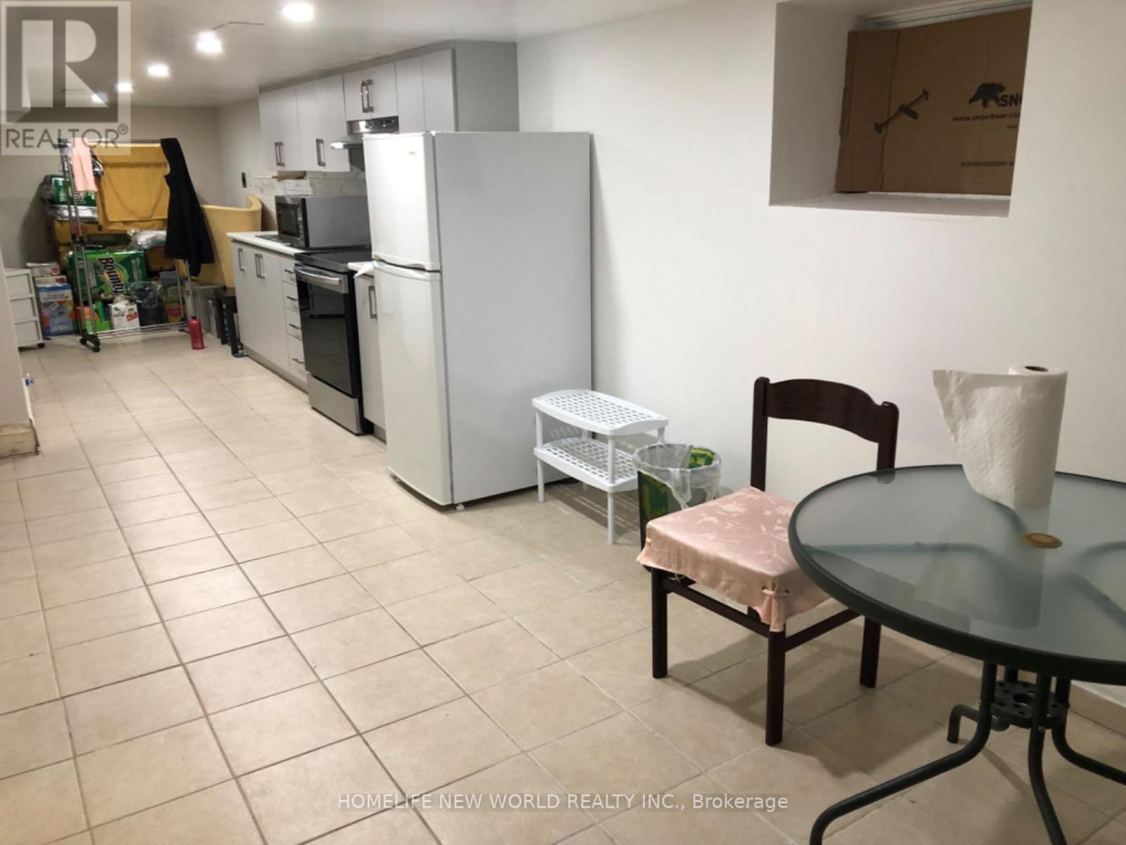 5021 Saint Clair Avenue W, Niagara Falls, Ontario  L2E 3T8 - Photo 17 - X12881478