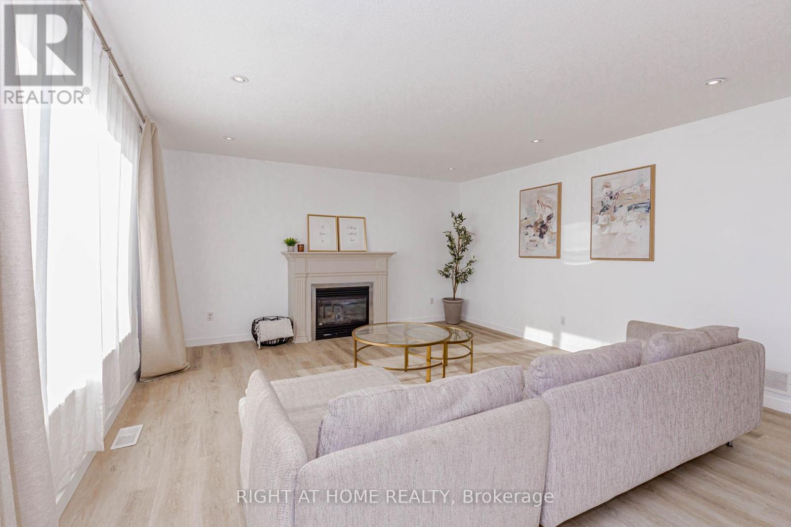 52 Schmidt Drive, Wellington North (Arthur), Ontario  N0G 1A0 - Photo 10 - X12881480