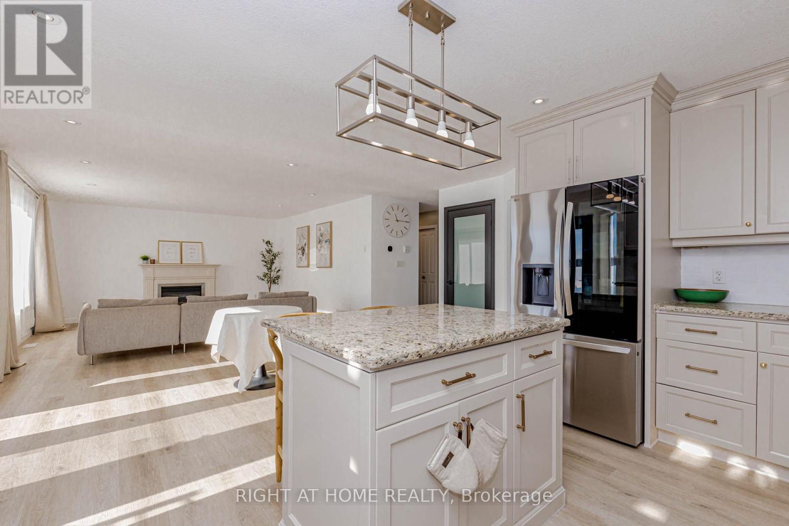 52 Schmidt Drive, Wellington North (Arthur), Ontario  N0G 1A0 - Photo 12 - X12881480