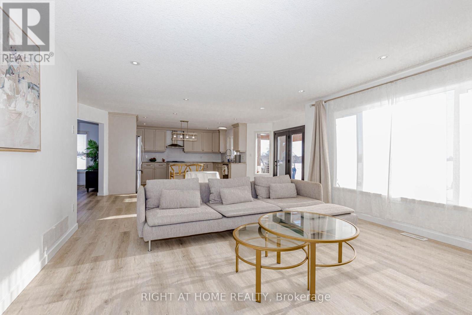 52 Schmidt Drive, Wellington North (Arthur), Ontario  N0G 1A0 - Photo 17 - X12881480