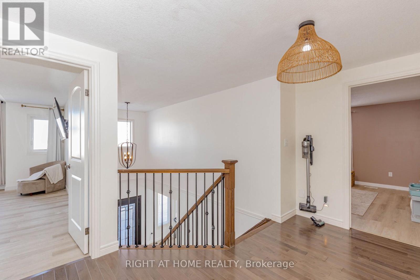 52 Schmidt Drive, Wellington North (Arthur), Ontario  N0G 1A0 - Photo 20 - X12881480