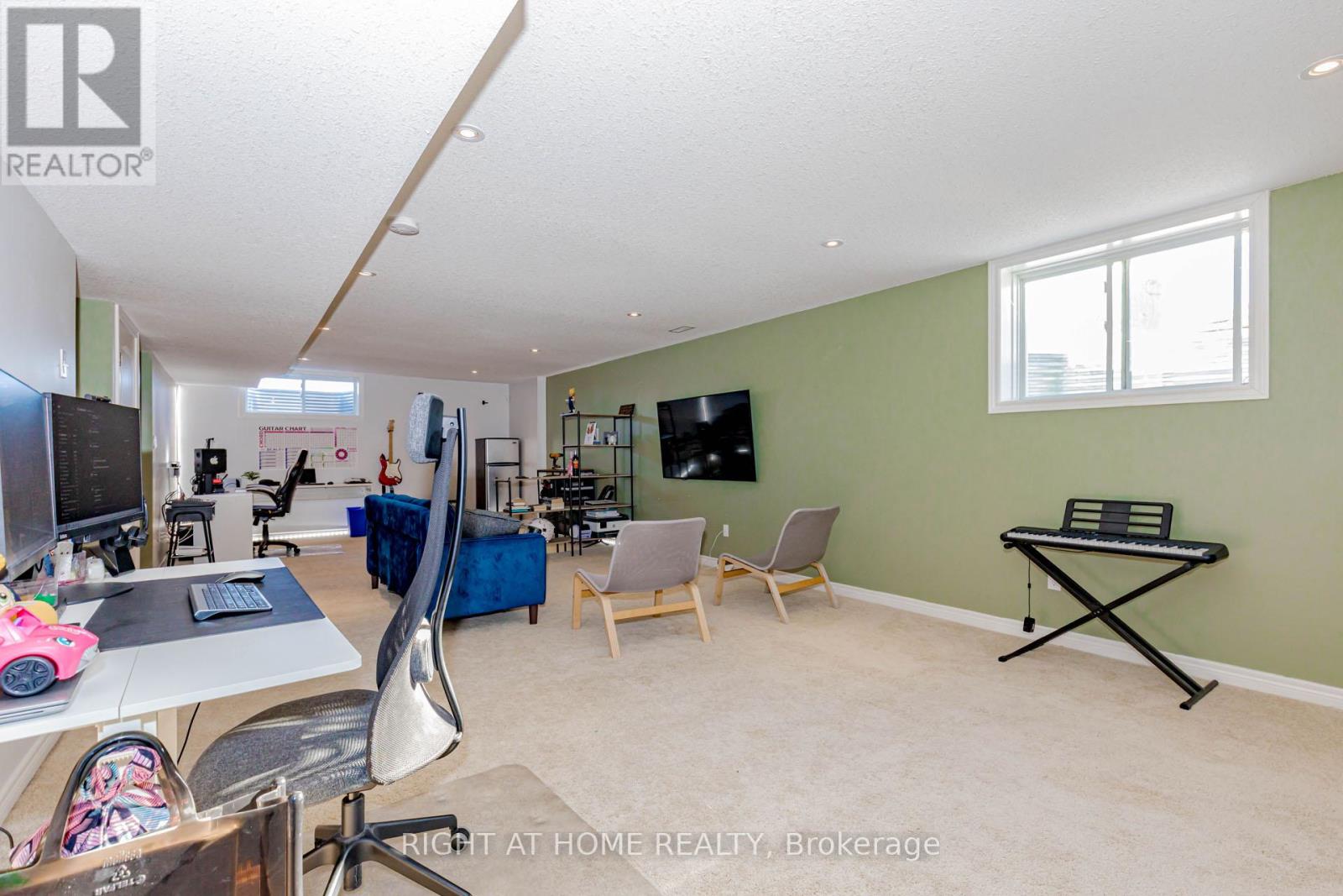 52 Schmidt Drive, Wellington North (Arthur), Ontario  N0G 1A0 - Photo 33 - X12881480