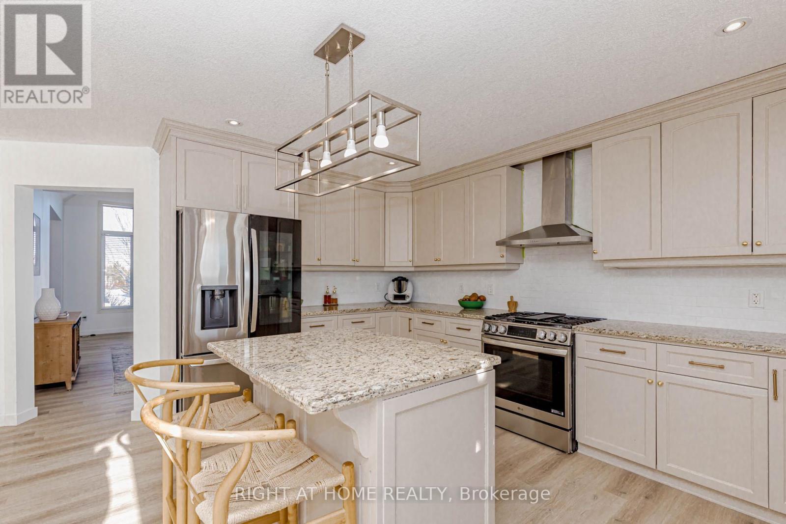 52 Schmidt Drive, Wellington North (Arthur), Ontario  N0G 1A0 - Photo 38 - X12881480