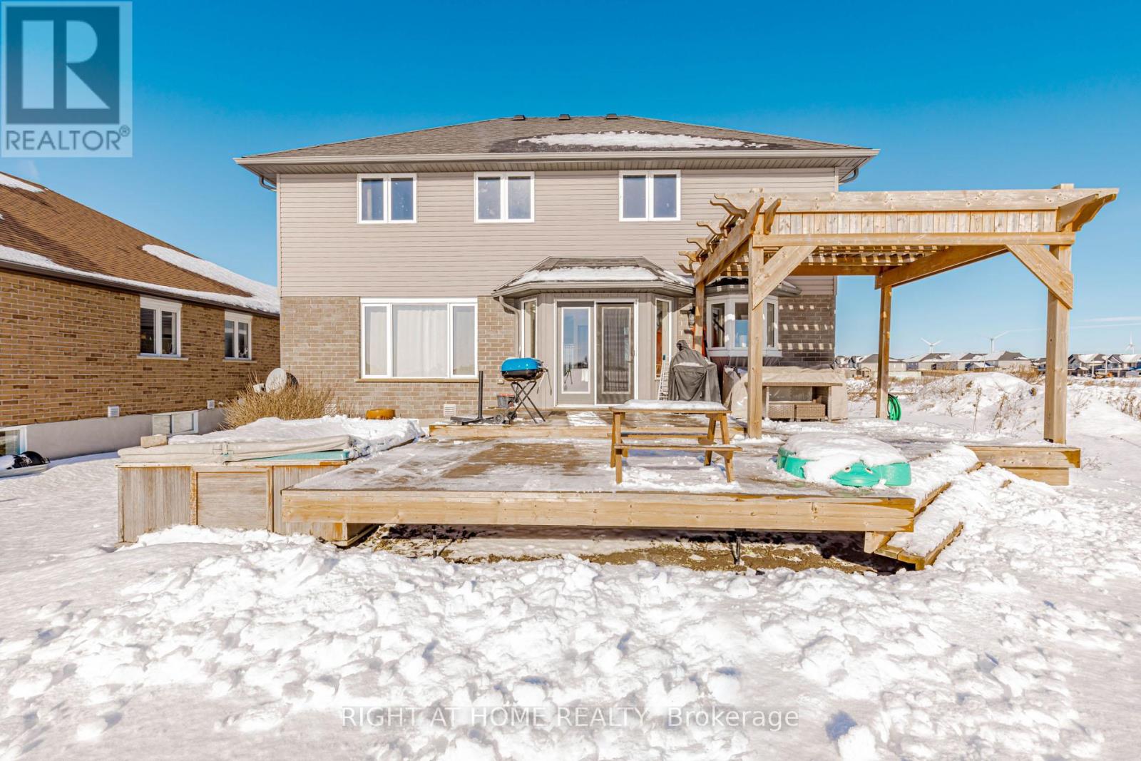 52 Schmidt Drive, Wellington North (Arthur), Ontario  N0G 1A0 - Photo 47 - X12881480