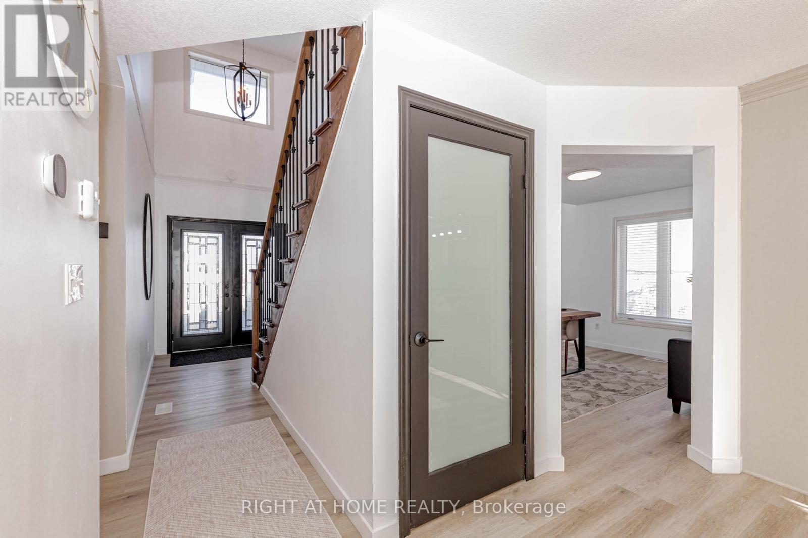 52 Schmidt Drive, Wellington North (Arthur), Ontario  N0G 1A0 - Photo 9 - X12881480